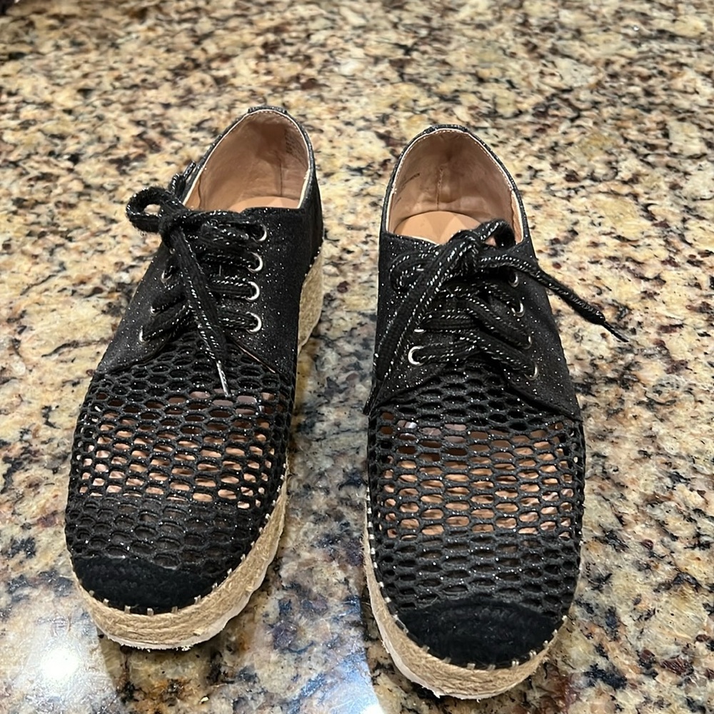 International Concepts Espadrille black shoes size 6M